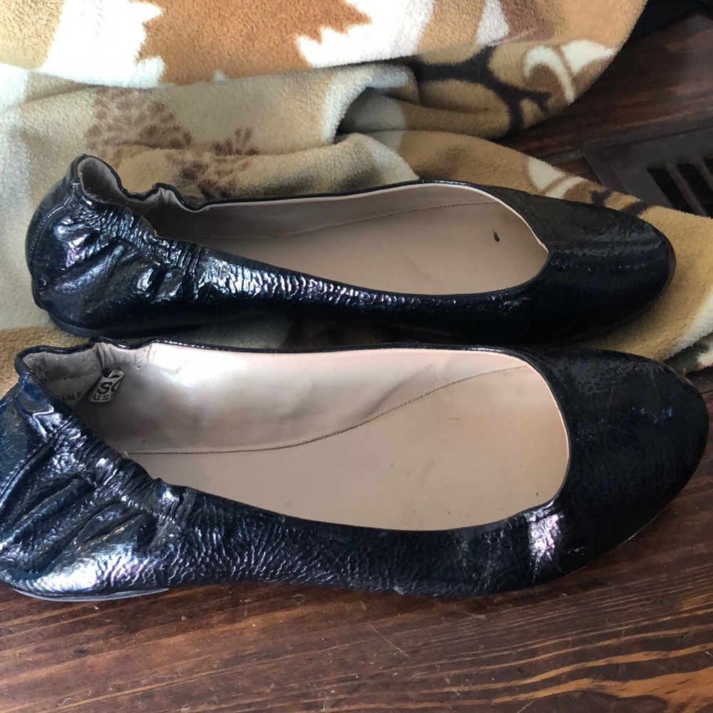 Black flats